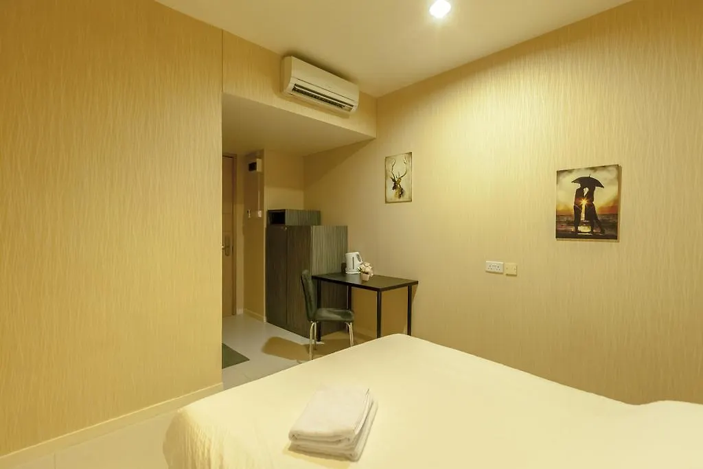 Rangoon Hostel Singapore